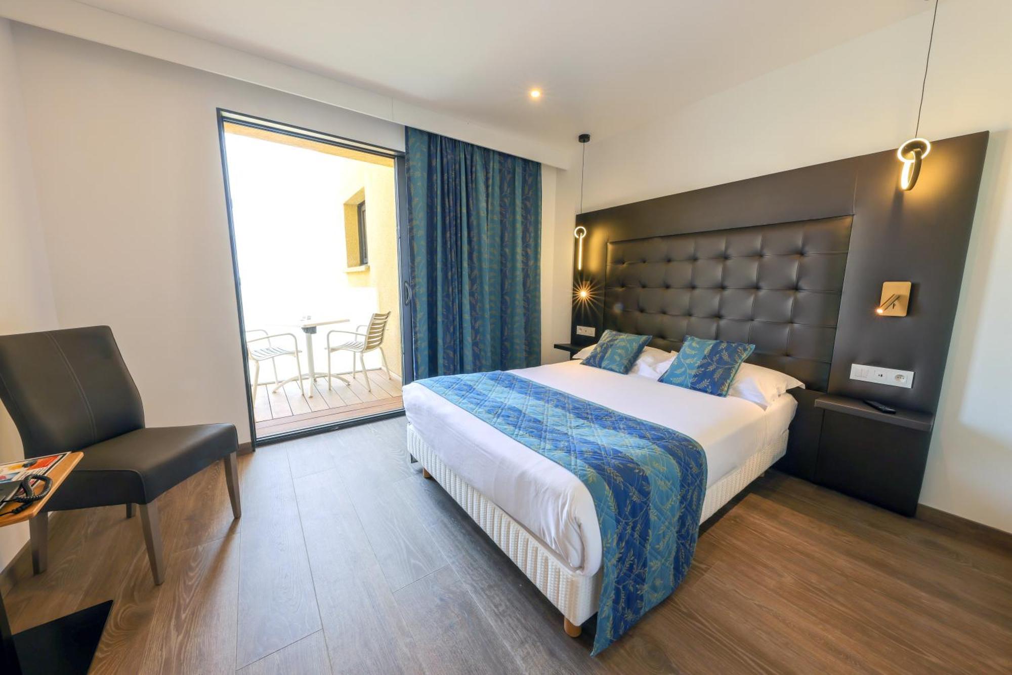 Hotel Saint Christophe Calvi  Exterior foto